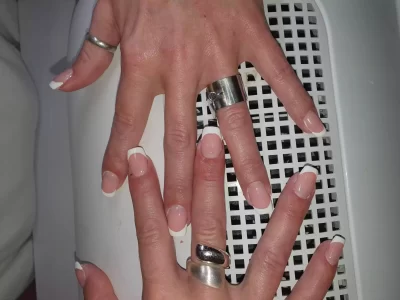 french manucure par manongle